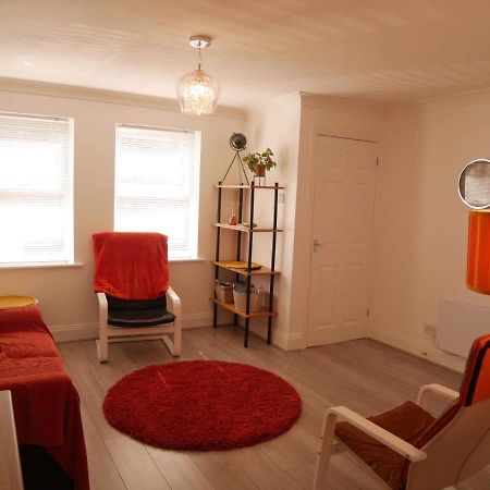 York City Centre, Recently Renovated 2 Bedroom Flat מראה חיצוני תמונה